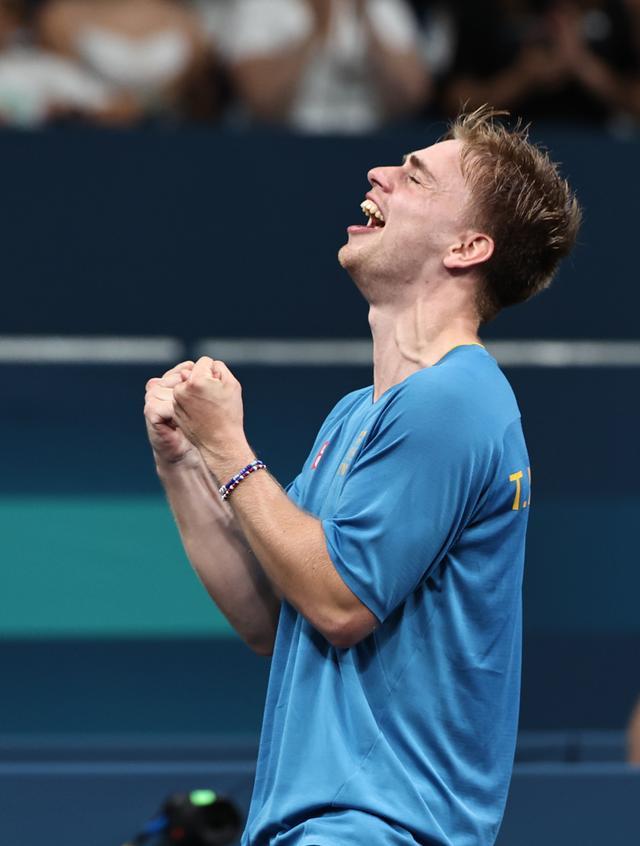 这一壮举不 这一壮举不