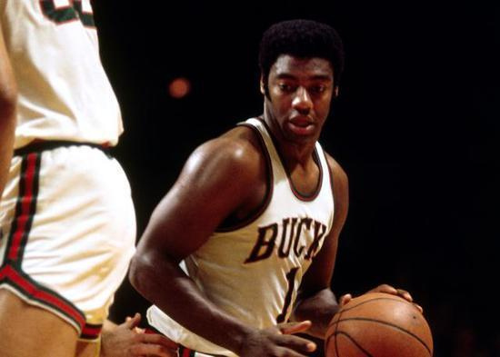 迷对他的期 迷对他的期