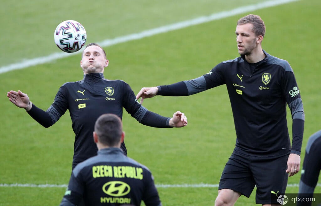 题再次暴露 题再次暴露